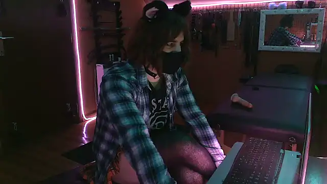 Snapshot of Ginny-the-bdsm-nympho chatting on 02.26.26 Ginny-the-bdsm-nympho online show from 02.26.26