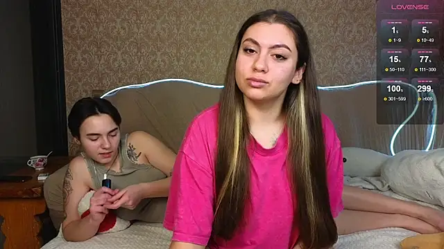 twobabesweet online show from 01.23.25