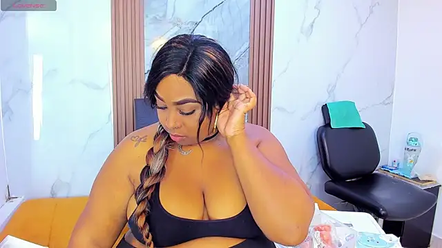 Snapshot of HannyMansonh chatting on 02.11.26 HannyMansonh online show from 02.11.26