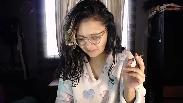 Snapshot of Hathorlove chatting on 02.21.26 Hathorlove online show from 02.21.26