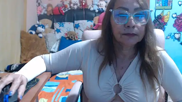 Snapshot of milfeddy_ chatting on 07.06.26 milfeddy online show from 07.06.26