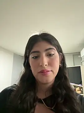 Gaby zahir  online show from 12.24.24