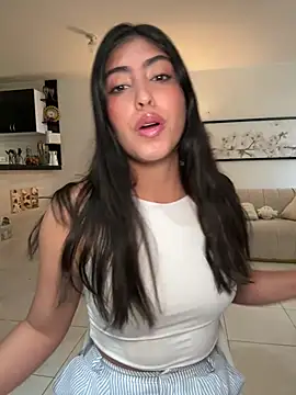 Gaby zahir  online show from 02.25.25