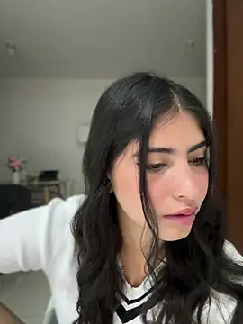 Gaby zahir  online show from 03.12.25