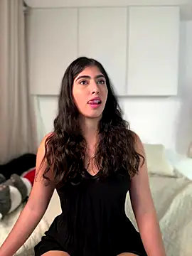 Gaby zahir  online show from 10.08.25