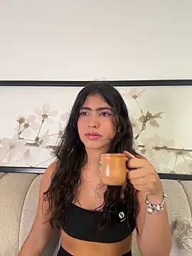 Gaby zahir  online show from 02.05.26