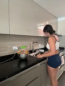 Gaby zahir  online show from 03.17.26