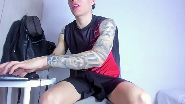 enzo bvlgari online show from 02.19.26