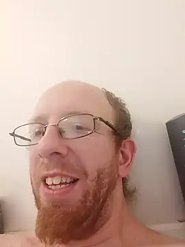 Snapshot of TaylorBlaze chatting on 12.26.24 TaylorBlaze online show from 12.26.24