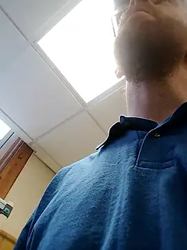 Snapshot of TaylorBlaze chatting on 02.11.26 TaylorBlaze online show from 02.11.26