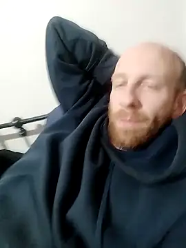 Snapshot of TaylorBlaze chatting on 02.14.26 TaylorBlaze online show from 02.14.26