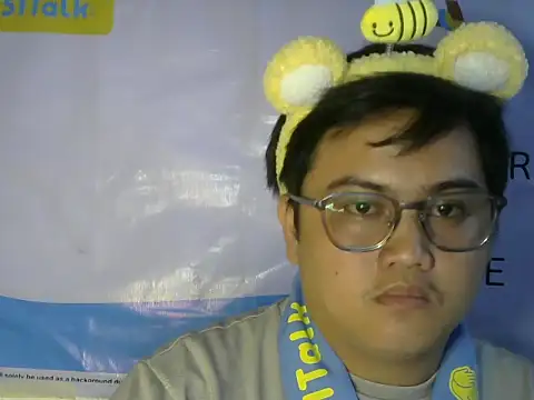 Yummy Tommy21 online show from 09.19.25