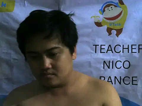 Yummy Tommy21 online show from 10.10.25