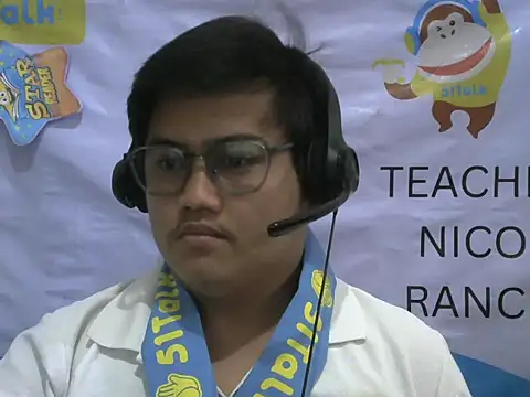 Yummy Tommy21 online show from 10.13.25