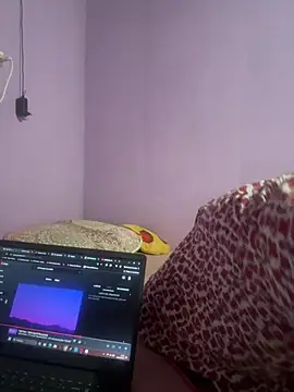 Snapshot of bunnydark00 chatting on 12.23.24 bunnydark00 online show from 12.23.24