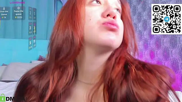 Snapshot of Fera1_Berry chatting on 02.25.26 Fera1 Berry online show from 02.25.26