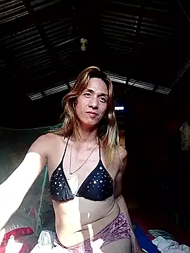 Snapshot of angelie143 chatting on 06.08.26 angelie143 online show from 06.08.26