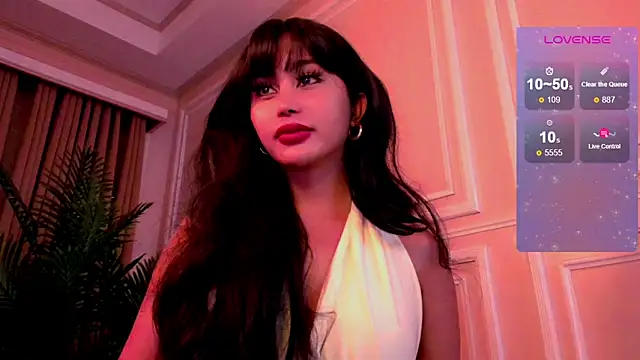 YOURCRISTINAS online show from 04.25.26