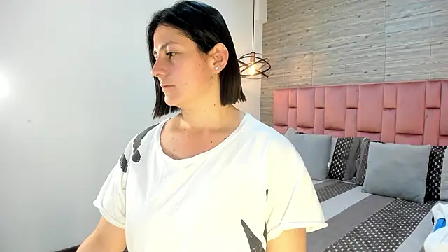 SarahDeyvis online show from 02.21.25