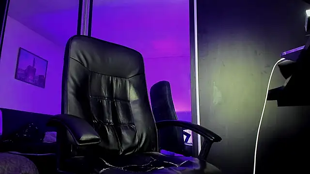 MichaelMasterss online show from 02.24.25