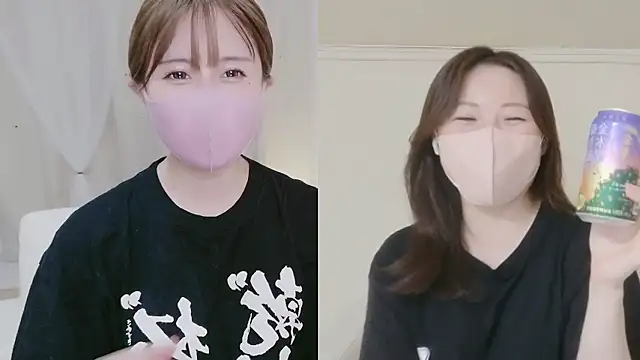 Snapshot of Yuu__k chatting on 10.06.25 Yuu  k online show from 10.06.25