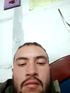 Snapshot of Stiven088 chatting on 12.04.25 Stiven088 online show from 12.04.25