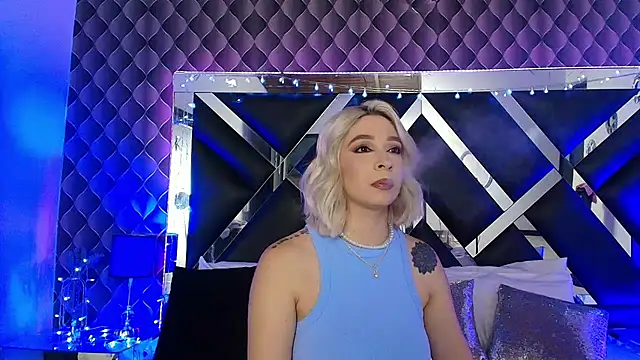 victoriaa lee  online show from 03.06.26