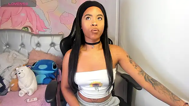 Mia damm online show from 11.05.25