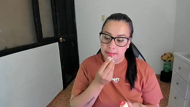 smile sweetpao online show from 10.22.25