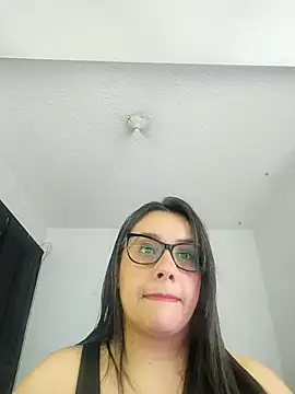 smile sweetpao online show from 12.19.25