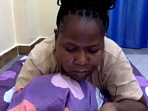Snapshot of 10sexymelo69_ chatting on 04.12.26 10sexymelo69 online show from 04.12.26