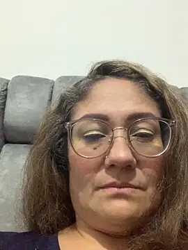 Snapshot of gabiTetas chatting on 01.15.25 gabiTetas online show from 01.15.25