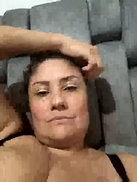 Snapshot of gabiTetas chatting on 10.06.25 gabiTetas online show from 10.06.25