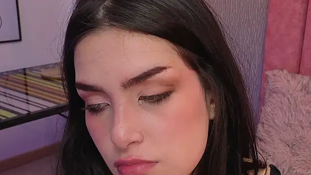Snapshot of Alexa_Thaylor_ chatting on 05.01.26 Alexa Thaylor online show from 05.01.26