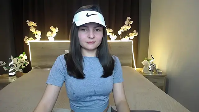 Snapshot of JasmineAsha chatting on 04.18.26 JasmineAsha online show from 04.18.26