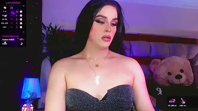 Snapshot of Sophiesweet5 chatting on 02.15.26 Sophiesweet5 online show from 02.15.26