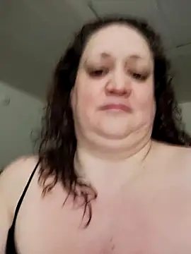 Snapshot of moonlightprincess0611 chatting on 03.04.25 moonlightprincess0611 online show from 03.04.25