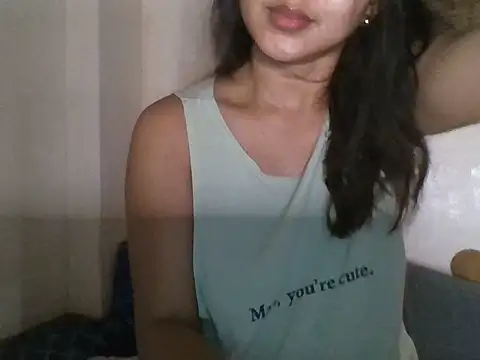 Snapshot of _smiling4u_ chatting on 06.22.26 smiling4u online show from 06.22.26