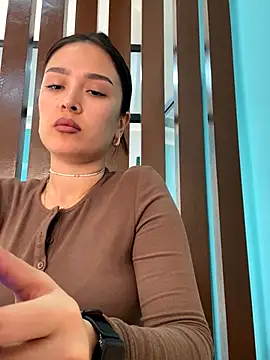 Snapshot of Sweet_Lollypop chatting on 11.26.25 Sweet Lollypop online show from 11.26.25