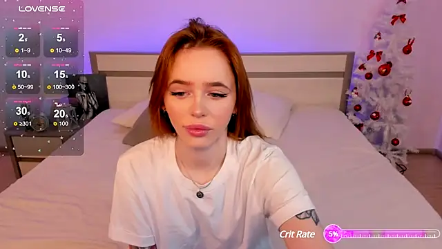 Snapshot of Phoenix_Margo chatting on 12.22.24 Phoenix Margo online show from 12.22.24