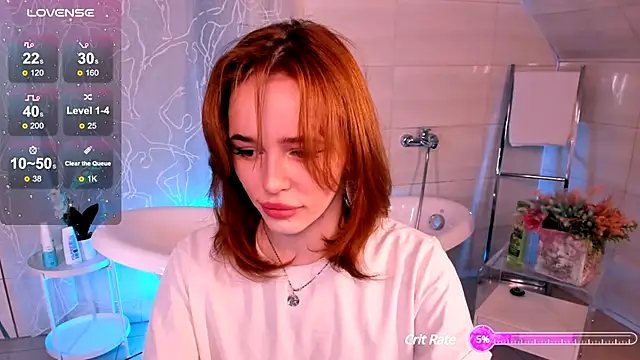 Snapshot of Phoenix_Margo chatting on 02.04.25 Phoenix Margo online show from 02.04.25
