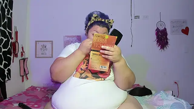 Snapshot of MANDY_GIRL_BBW chatting on 02.03.26 MANDY GIRL BBW online show from 02.03.26