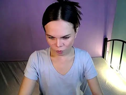 katie white online show from 03.21.26