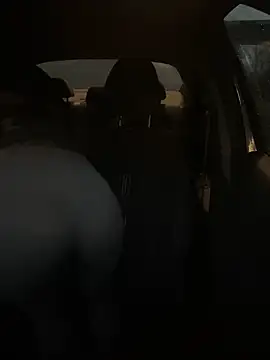 Iceblanca online show from 03.20.25