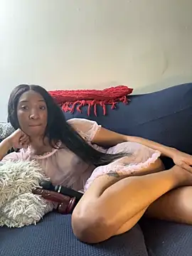 Iceblanca online show from 10.30.25