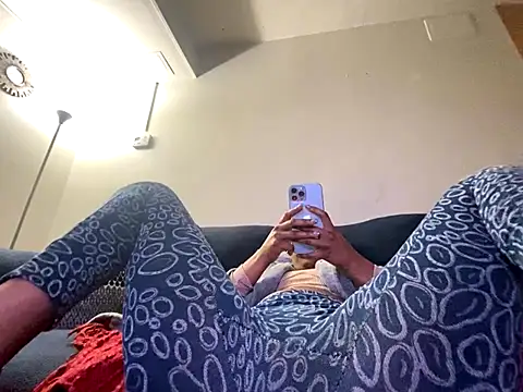 Iceblanca online show from 12.13.25