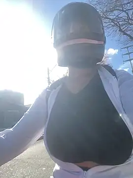 -Marivalda- online show from 04.10.26