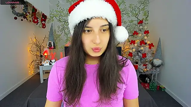 Snapshot of Linda_EX chatting on 12.24.24 Linda EX online show from 12.24.24