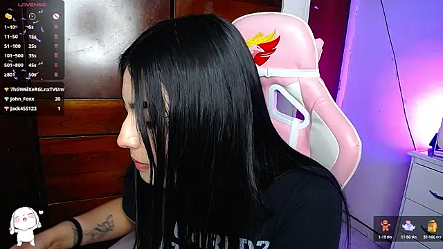 eva six online show from 12.04.24