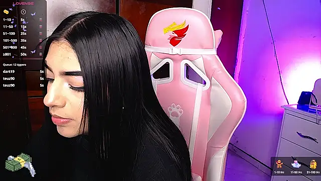 eva six online show from 12.19.24